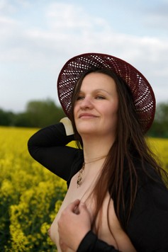 ehrhardt_galerie_curvy_1280_sandra_01 (12).jpg